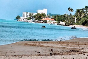 Beach nearby - Welcome to Costal Paradise! (Rincon)