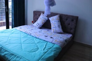 2 dormitorios, tabla de planchar con plancha, wifi y ropa de cama