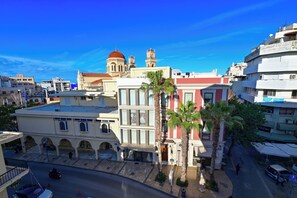 Exterior - Royal Blue Central House by Checkin (Heraklion)