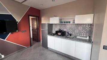 Fridge, microwave, oven