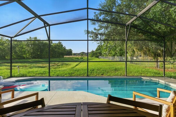 Uppvärmd pool
