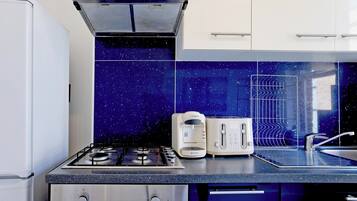 Apartment | Private kitchen | Electric kettle
