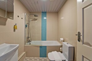 Apartment | Bathroom