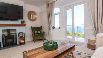 Cottage | Living area