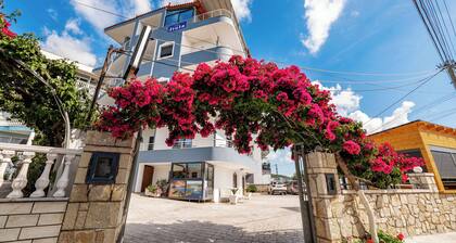 Villa JIOTA