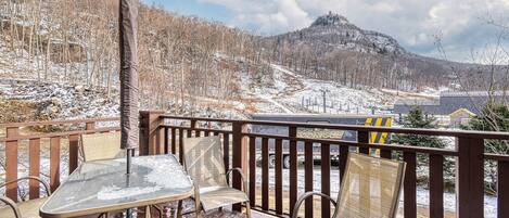 1520 Versant Soleil, Unit 12 | Terrace/patio