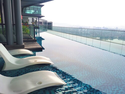 Nice 3-bedroom condo with beautiful and fun swimming pool in North Kuala Lumpur