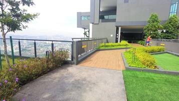 Enceinte de lâhĂ©bergement