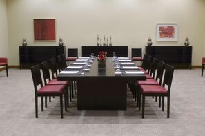 Εγκαταστάσεις συνεδριάσεων