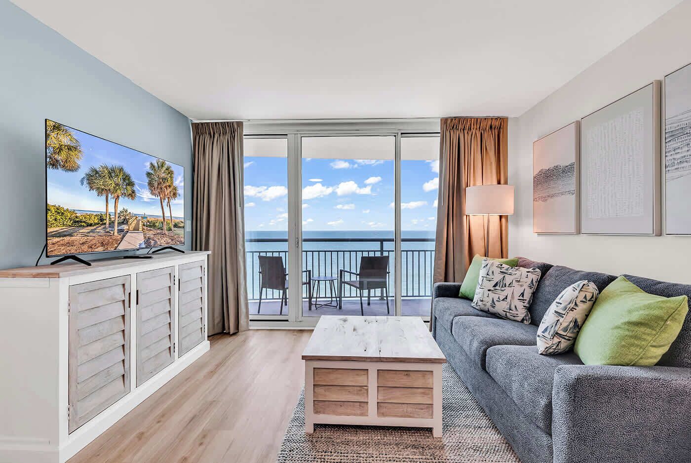 テレビ、書斎 / ワークスペース