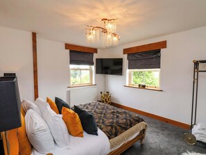 4 室のベッドルーム、客室ごとに異なる装飾、客室ごとに異なるインテリア、WiFi (無料)