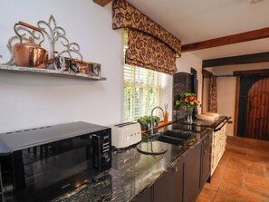 食器洗い機、調理器具と食器