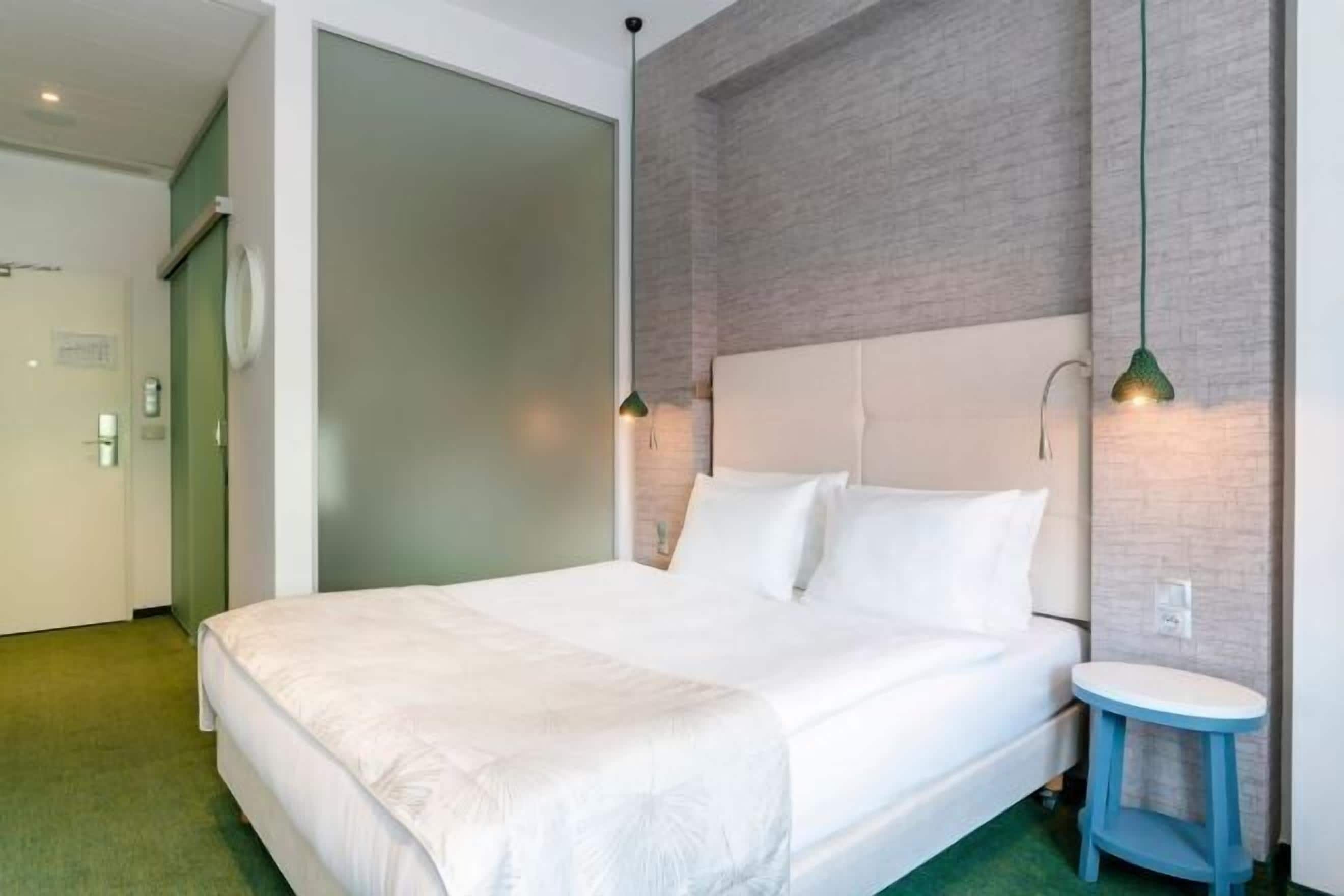 Nôi/giường cho trẻ sơ sinh 