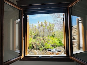 Deluxe Studio, Garden View | Free WiFi