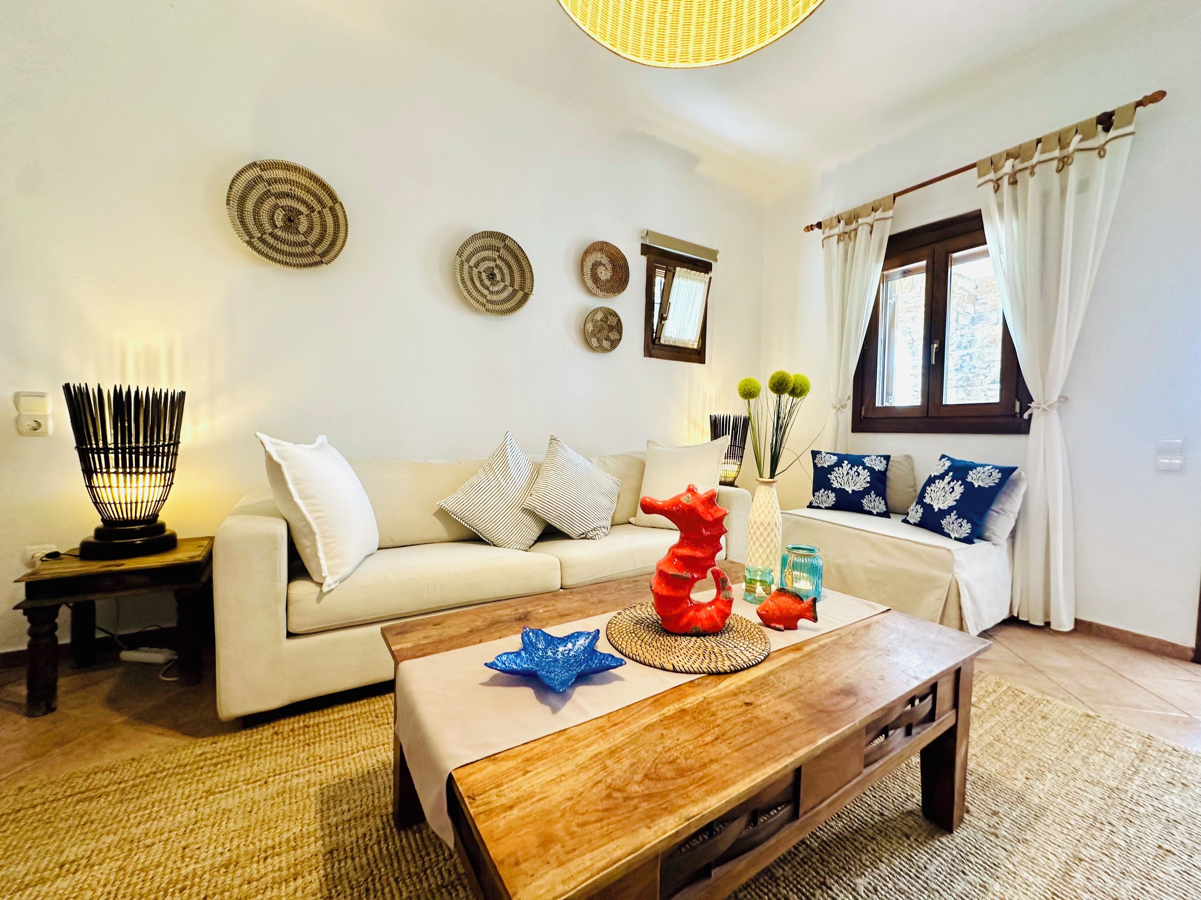 家庭公寓, 阳台, 花园景观 | 起居区