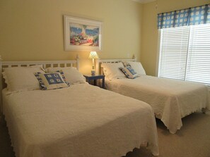 4 sovrum, strykjärn/strykbräda, internet och sängkläder