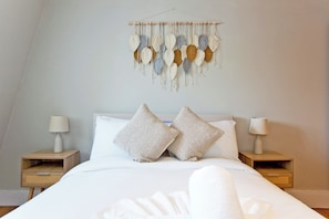 Apartment | 2 bedrooms, iron/ironing board, free WiFi