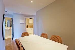 Apartment | Living area