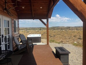 Terrace/patio - Elegant and peaceful cabin on the Clark's Fork of the Yellowstone river! (Powell)