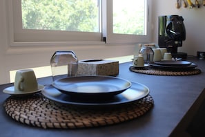 Coffee and/or coffee maker - Villa Mercurio 1st Floor 600 meters from the beautiful beach of MONDELLO (Palermo)