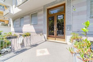 Dettaglio esterni