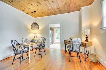 Home w/ Patio-1/2 Mi to Casino!