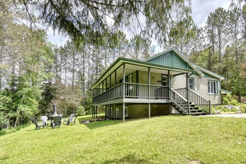 5BDR Tremblant Chalet in the Woods / Stone Firepl.