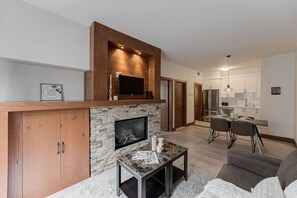 TV connectée, cheminée