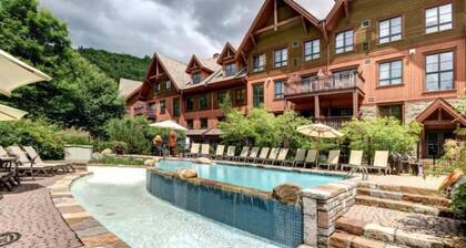 Homey 3BR Versant Soleil | Ski in/out | Pool & Spa