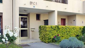 DĂ©tail de lâextĂ©rieur