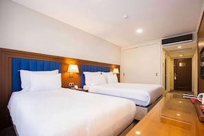 Cots/infant beds