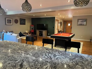 Spielezimmer