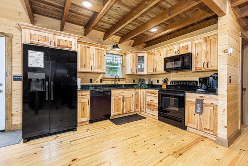 The River Shack *kayaks*hottub*fishing*quiet*family