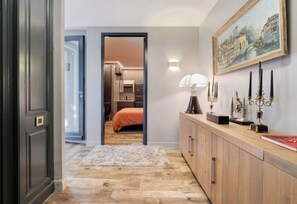 7 quartos, Wi-Fi, roupa de cama
