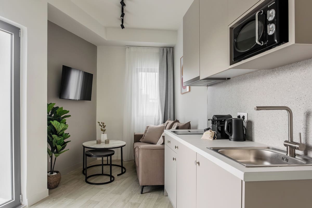 SOL Meteor | Living area