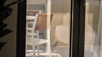 SOL Aurora | Terrace/patio