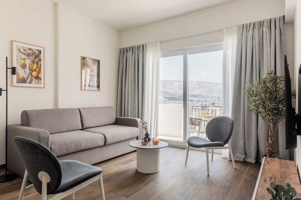 Executive Apartment | Living area