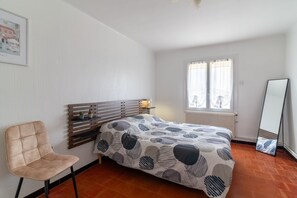 3 bedrooms, iron/ironing board, free WiFi, bed sheets - Sainte-Victoire - A 20min de Aix-en-Provence (Rousset)