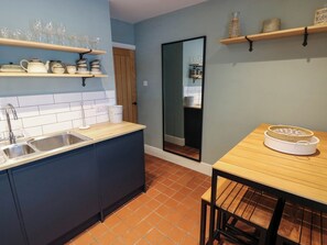 Geschirrspüler, Kochgeschirr/Geschirr/Besteck