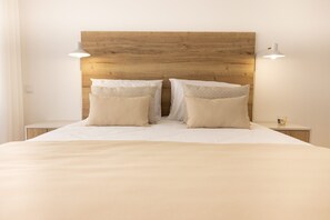3 chambres, fer et planche à repasser, Wi-Fi gratuit, draps fournis