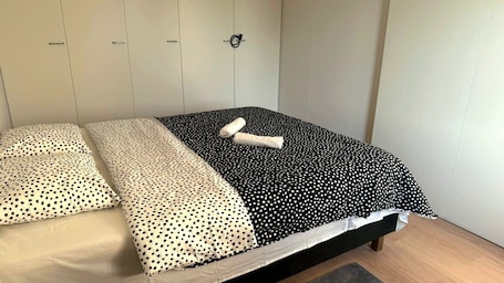 Shared Dormitory, 1 Bedroom, Accessible, Balcony | 1 bedroom