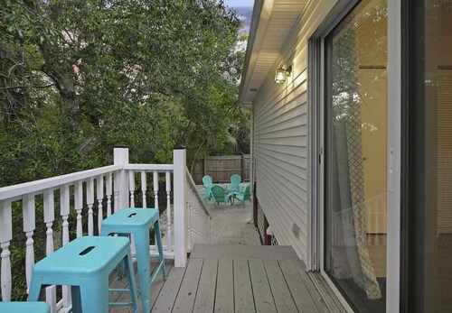 Charming 3BR in St. Augustine - Walk to Downtown, Near Beach, Wifi & A/C!