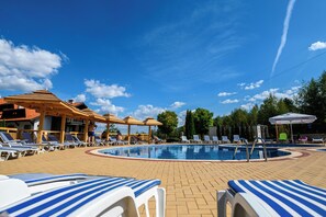 Pool - The Balkan Jewel Resort, Trademark Collection By W (Razlog)