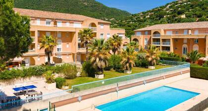 Confortable T2 à 750m de la plage | Accès piscine