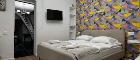 1 bedroom, iron/ironing board, WiFi, bed sheets