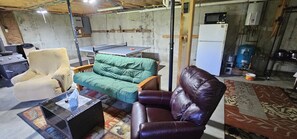 Smart TV, fireplace, ping pong