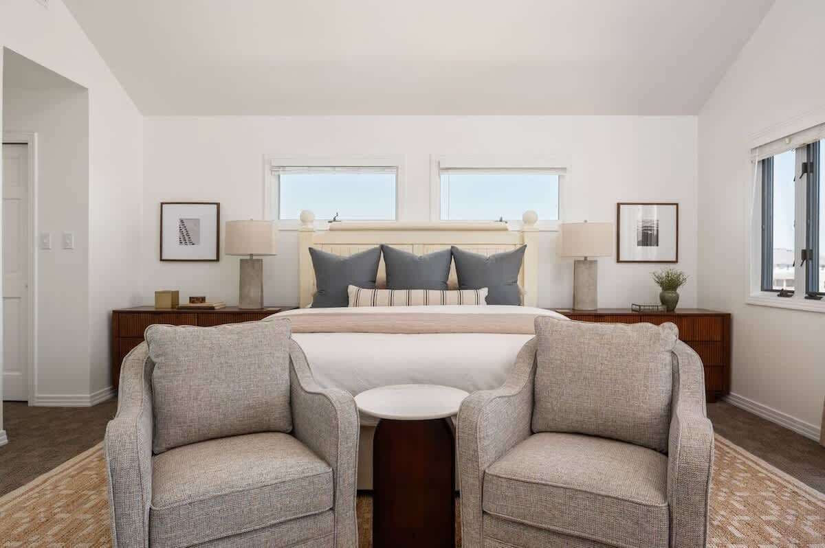 4 chambres, fer et planche à repasser, Wi-Fi, draps fournis