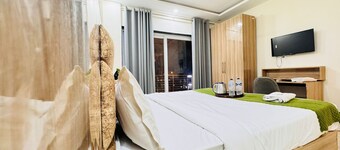 Sky Hotel