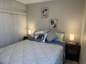 3 dormitorios, tabla de planchar con plancha, wifi gratis y ropa de cama