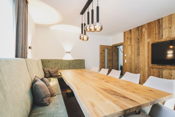 Premium Chalet, Mountain View | In-room dining